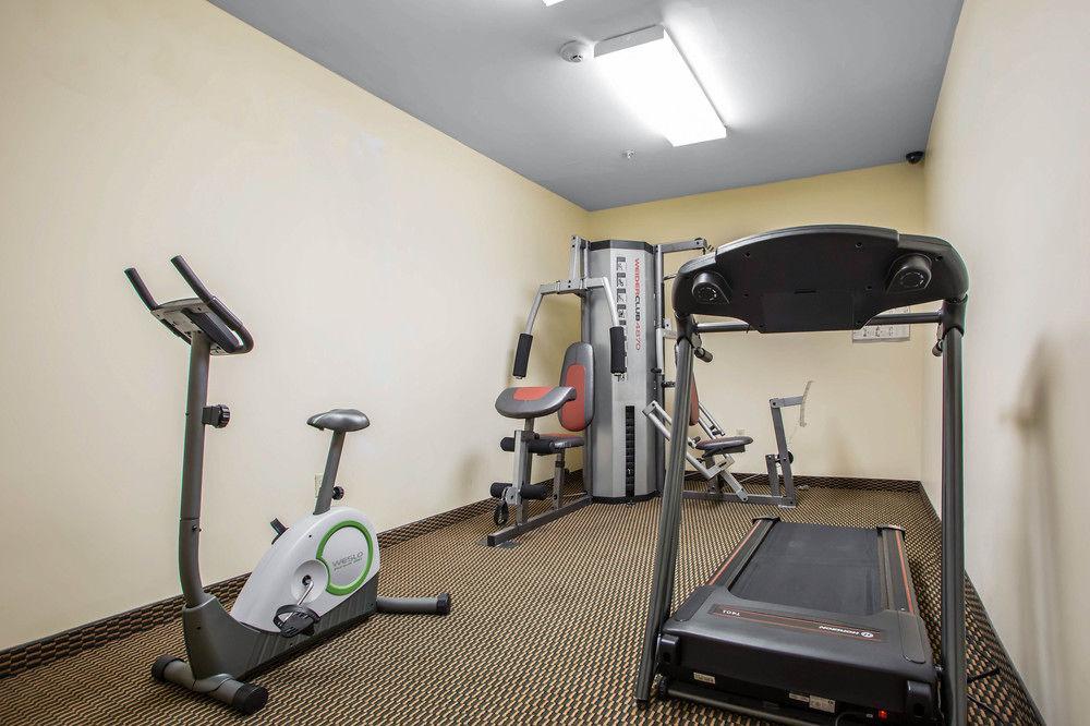 Econo Lodge Harrisburg - Southwest Of Hershey Area Bagian luar foto