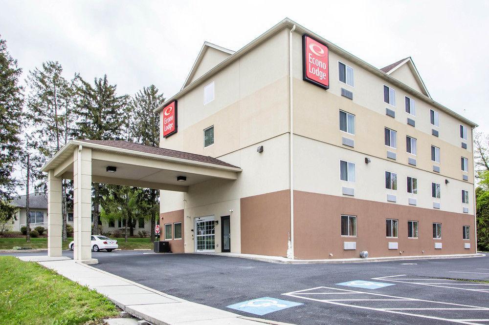 Econo Lodge Harrisburg - Southwest Of Hershey Area Bagian luar foto