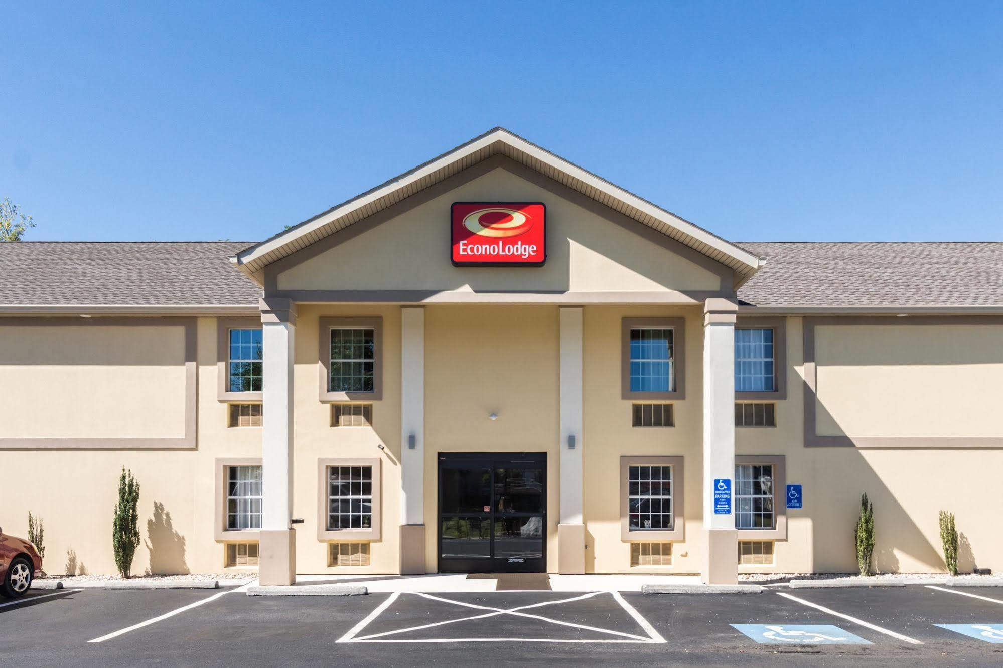 Econo Lodge Harrisburg - Southwest Of Hershey Area Bagian luar foto